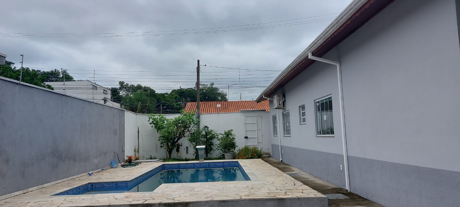 040 – UM ENCANTO NA V. PASSOS, LORENA-SP