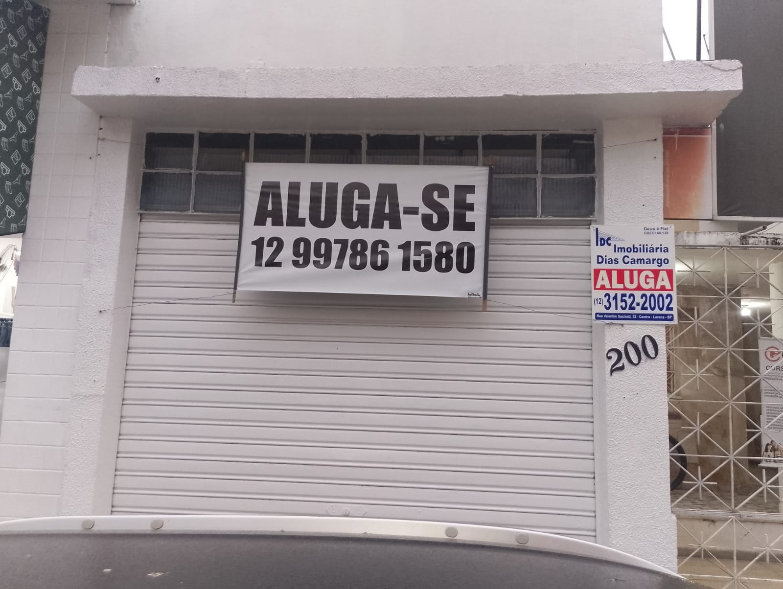LOCAÇÃO:SALA COMERCIAL NO CENTRO